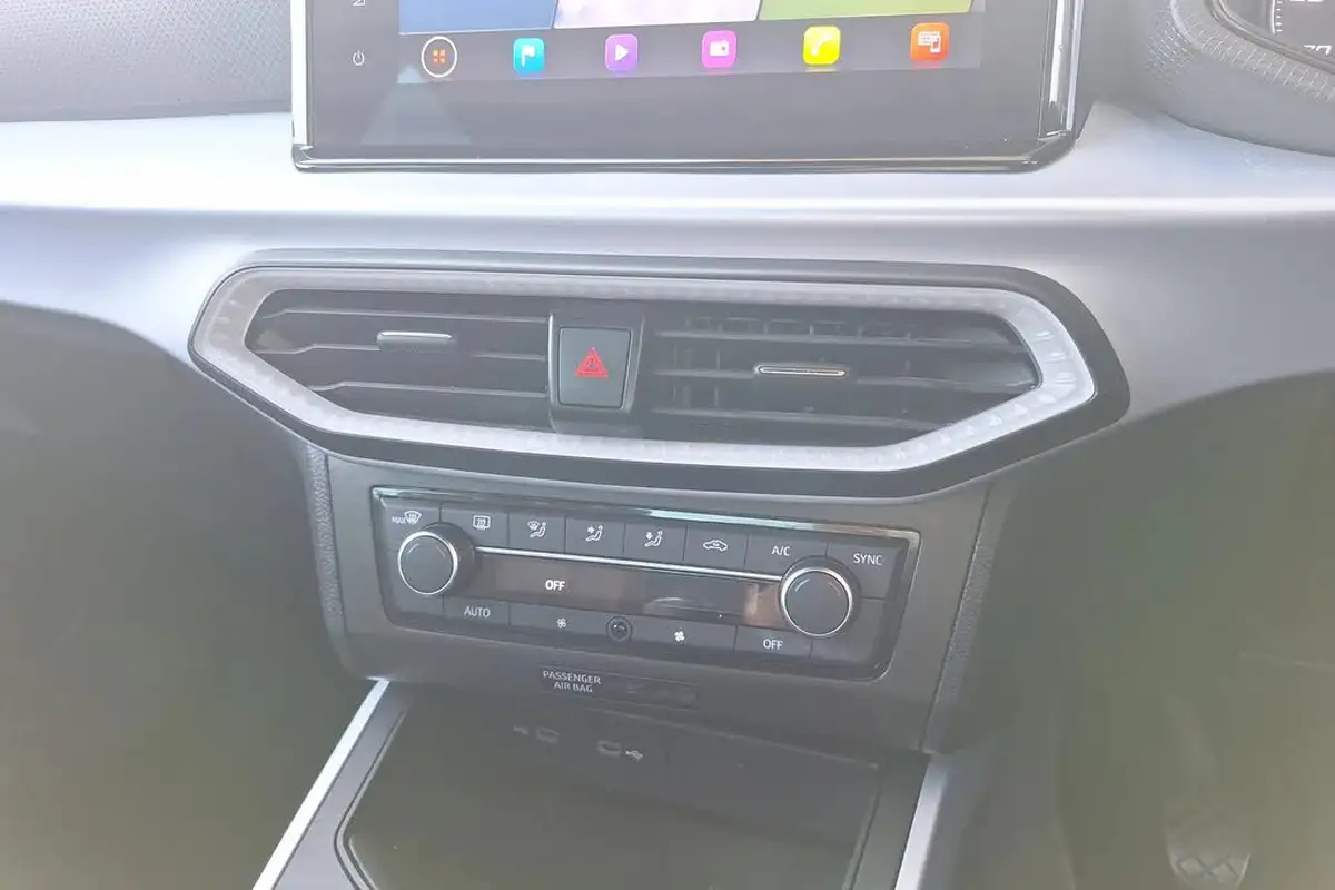 2022-seat-arona-10-tsi-fr-big-39