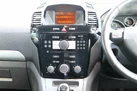 2010-vauxhall-zafira-16-design-small-12