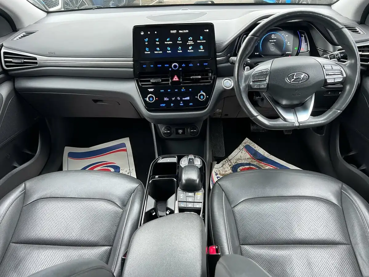2019-hyundai-ioniq-e-premium-se-electric-100kw-big-2