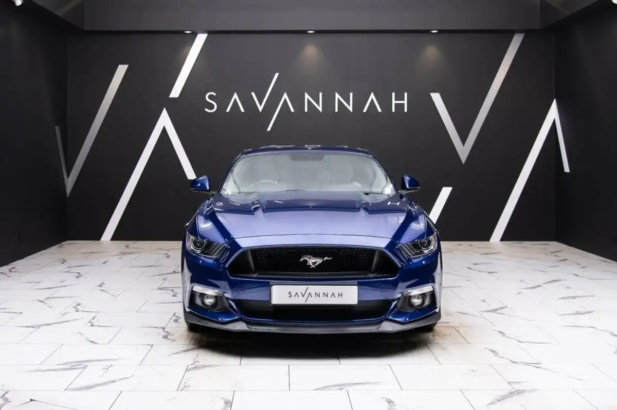 2016-ford-mustang-50-v8-gt-421ps-fastback-big-1