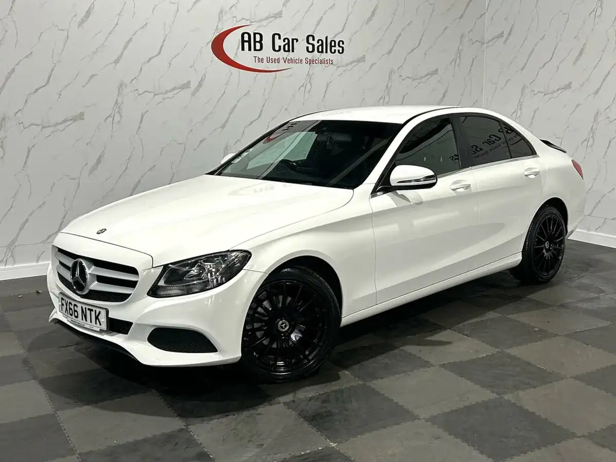 2016-mercedes-benz-c-class-16d-c200d-se-ss-saloon-4d-auto-big-0