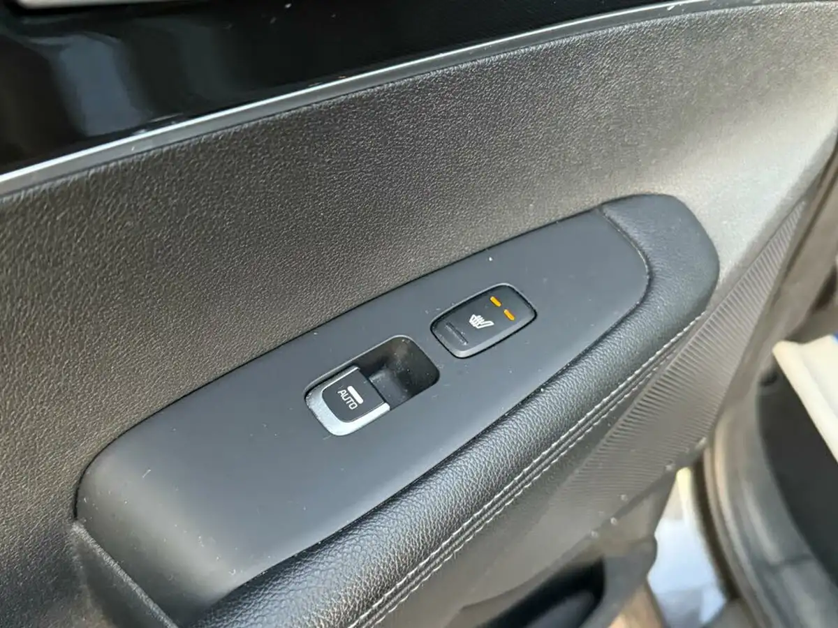 2015-kia-sorento-22-crdi-kx-3-197bhp-awd-isg-big-36
