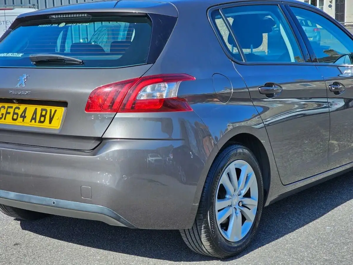 2014-peugeot-308-16hdi-active-big-40