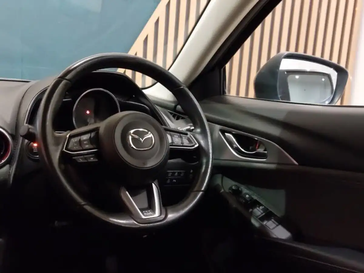 2019-mazda-cx-3-20-sport-black-big-9