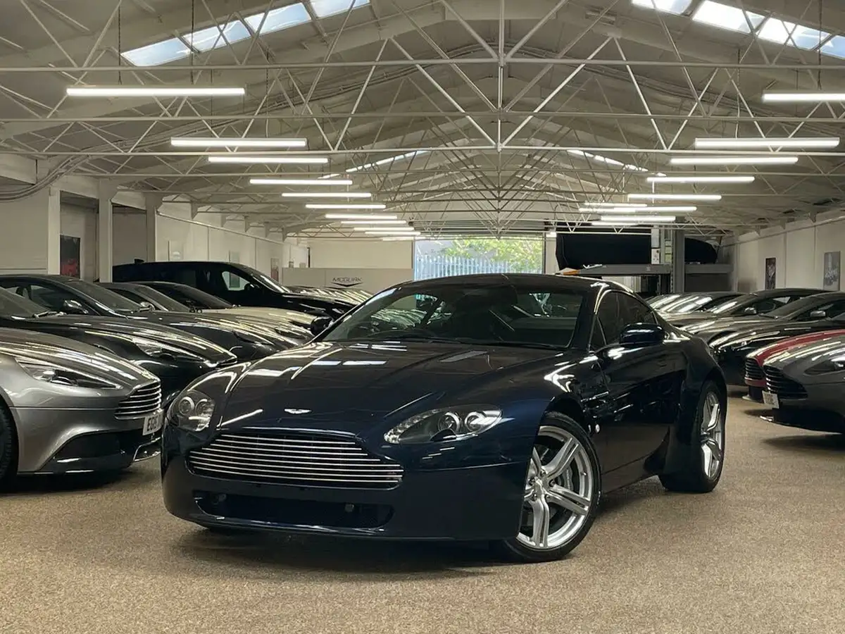 2009-aston-martin-vantage-47-coupe-sportshift-big-7