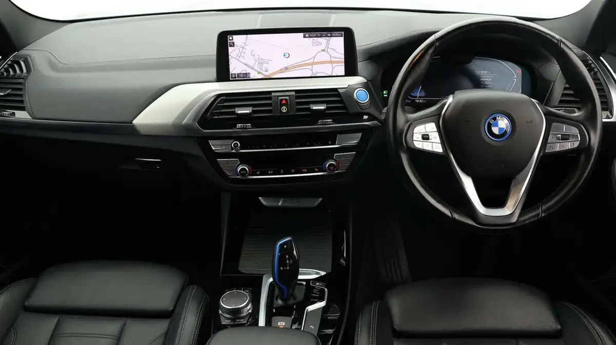 2021-bmw-ix3-e-premier-edition-big-12