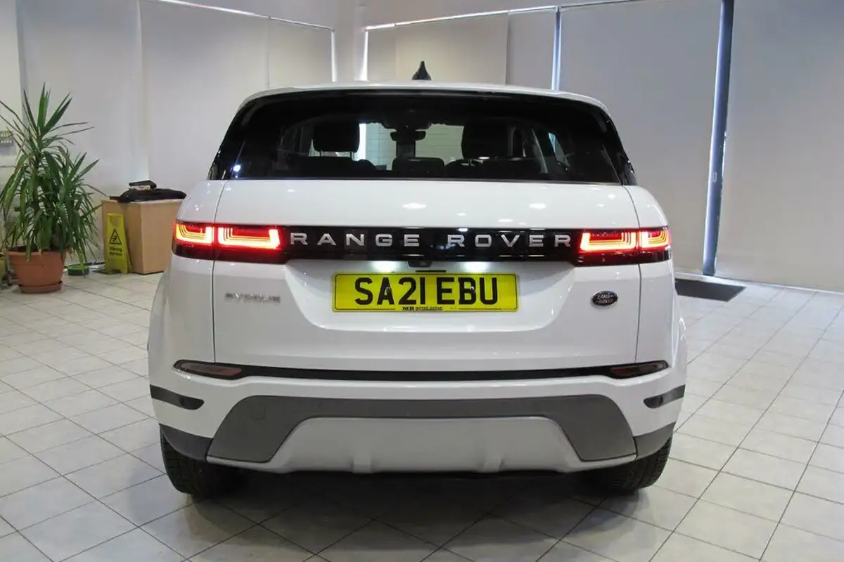 2021-land-rover-range-rover-evoque-20-d165-big-49