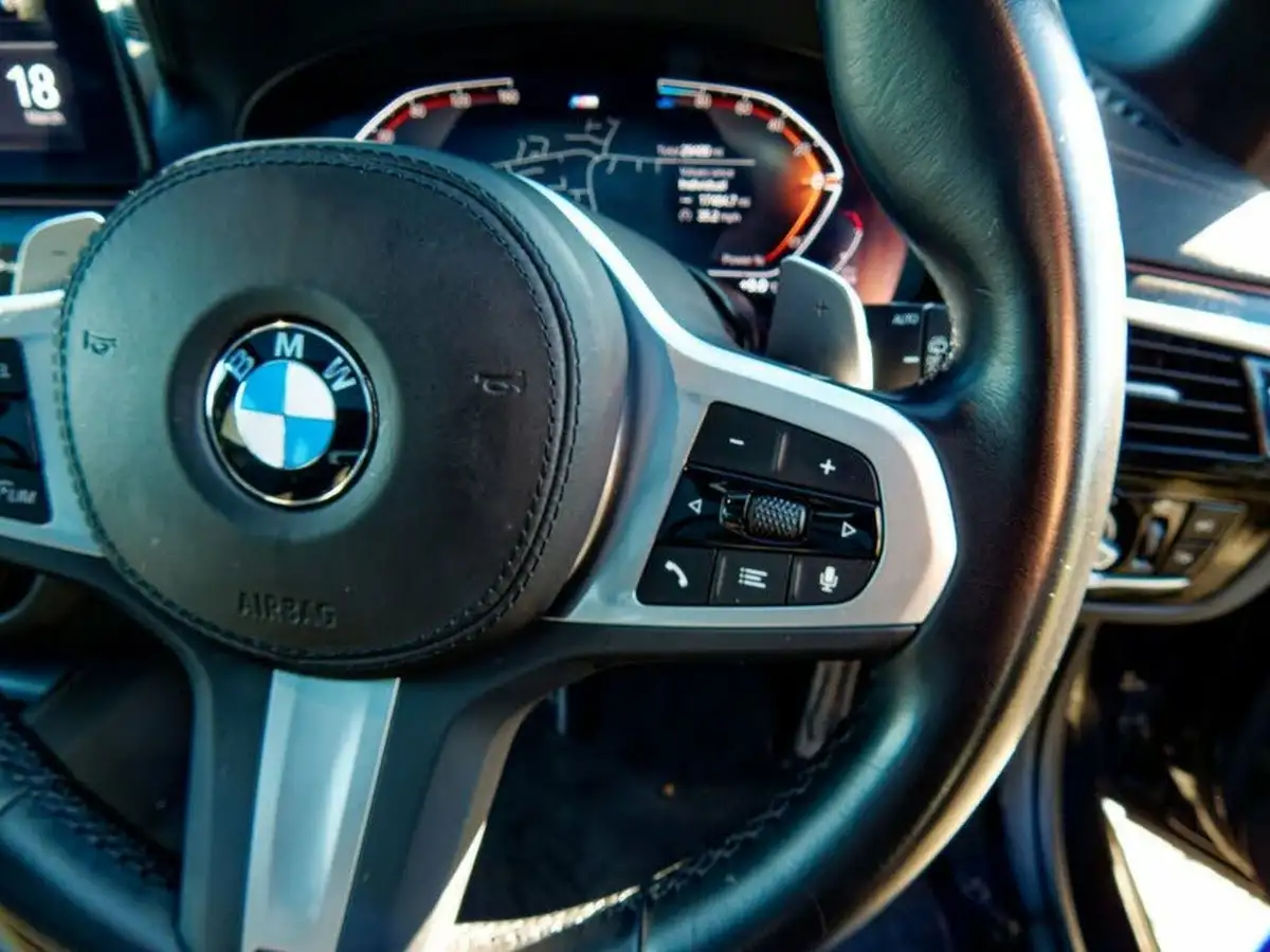 2023-bmw-5-series-20td-520d-m-sport-mht-touring-5d-big-36