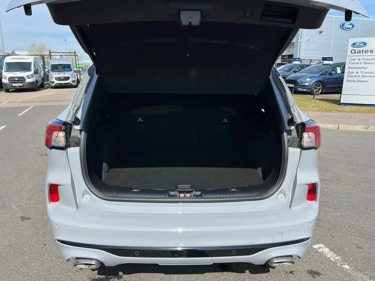 2024-ford-kuga-25t-graphite-tech-edition-190ps-fhev-big-33