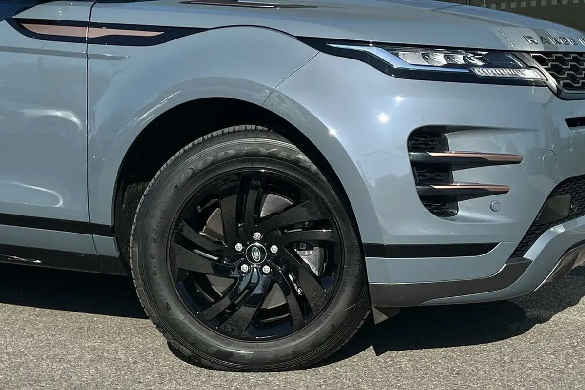2022-land-rover-range-rover-evoque-20-d200-r-dynamic-s-big-7