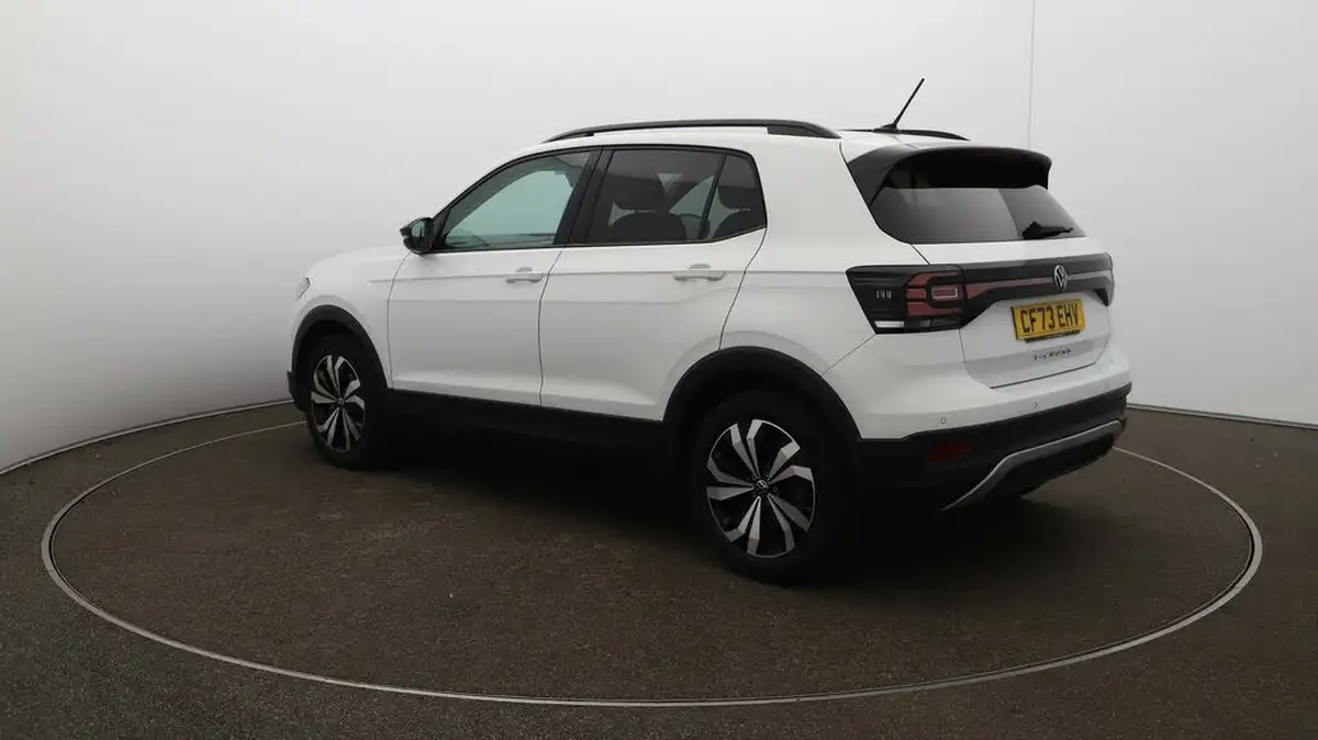 2023-volkswagen-t-cross-10-tsi-black-edition-110ps-big-55