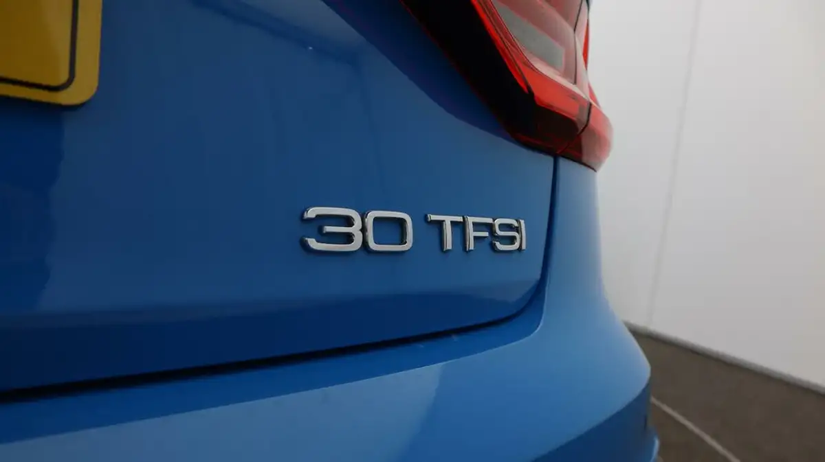 2021-audi-a1-10-30-tfsi-s-line-110ps-big-24
