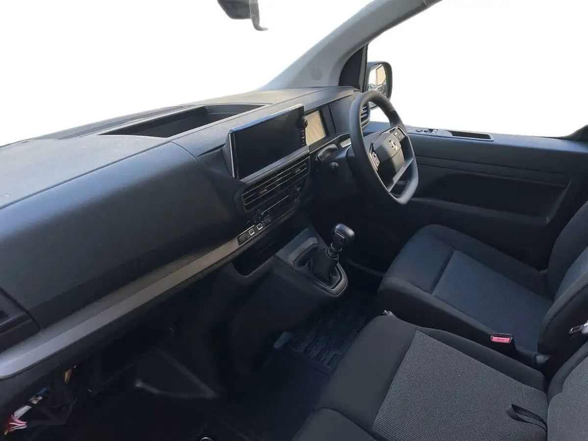 2025-vauxhall-vivaro-15td-pro-big-6