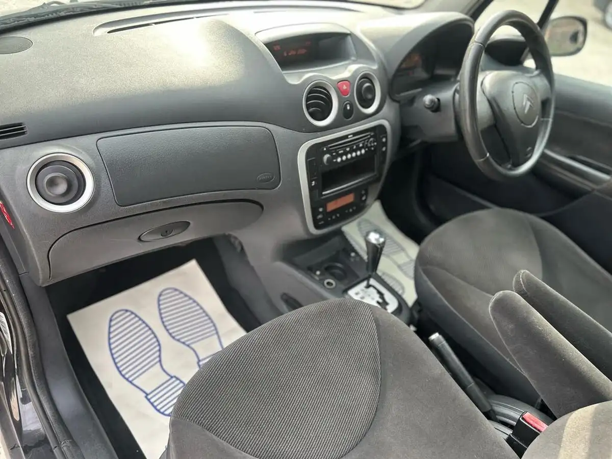 2009-citroen-c3-16-exclusive-big-21