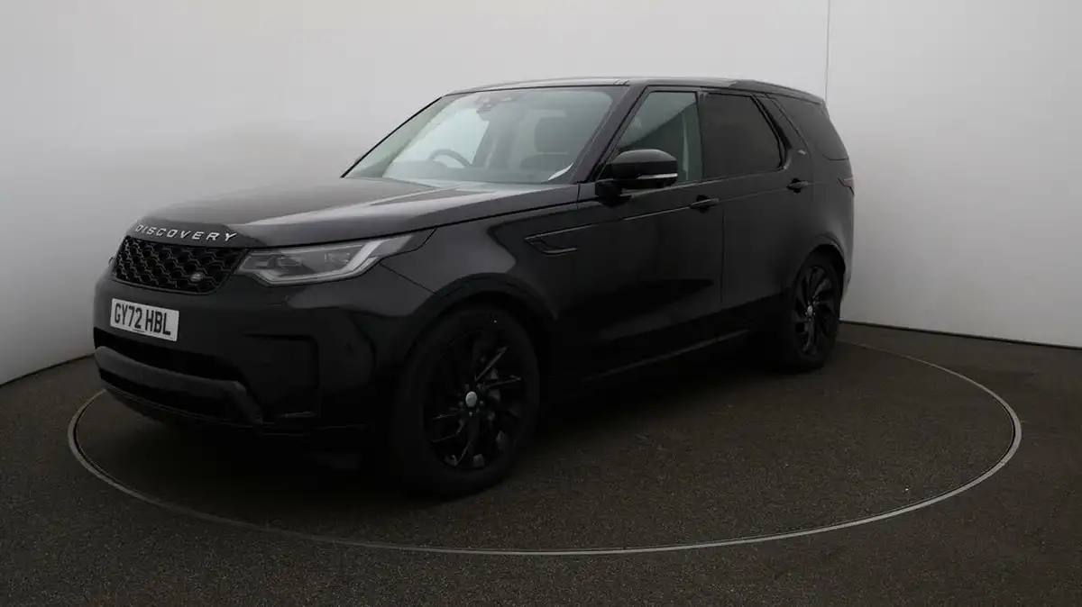 2022-land-rover-discovery-30-d250-s-big-3