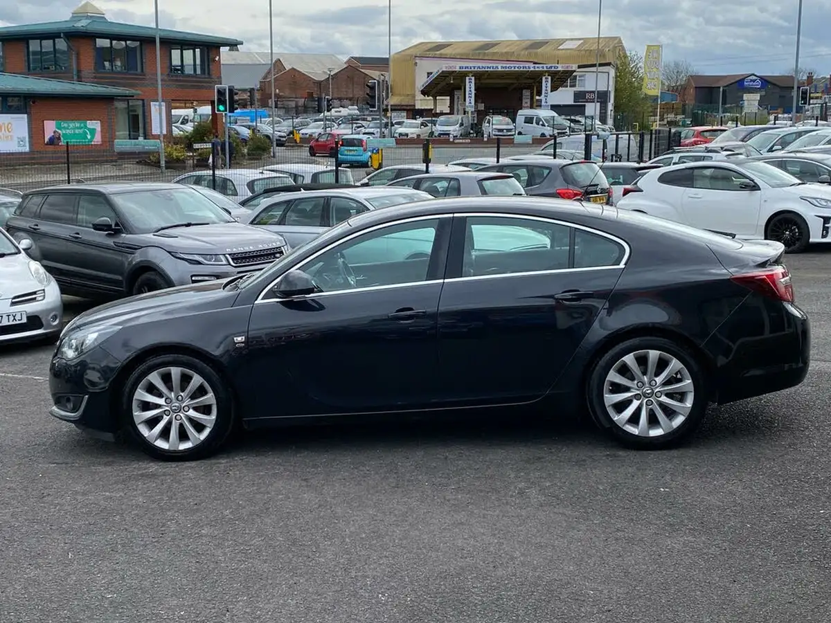 2015-vauxhall-insignia-20cdti-elite-163ps-ecoflex-ss-hatchback-5d-big-11