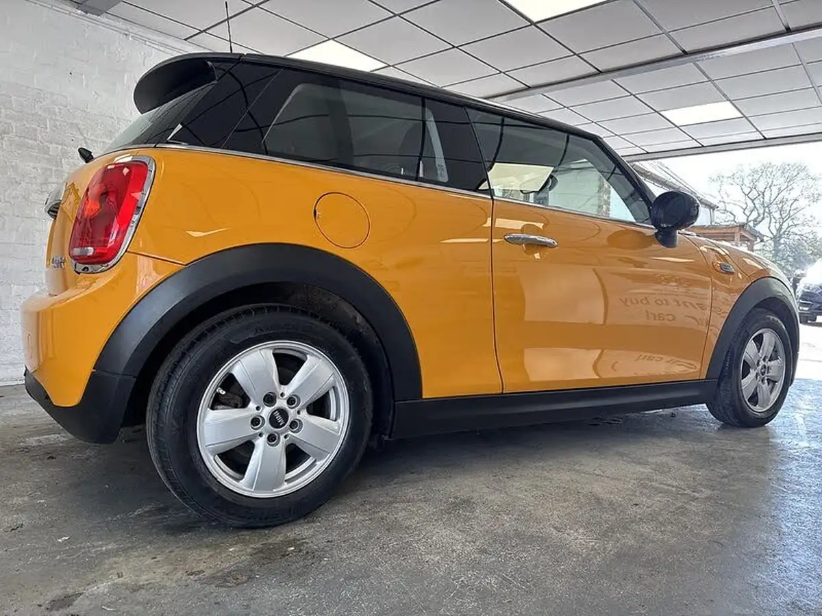 2015-mini-cooper-15-cooper-3d-auto-big-3