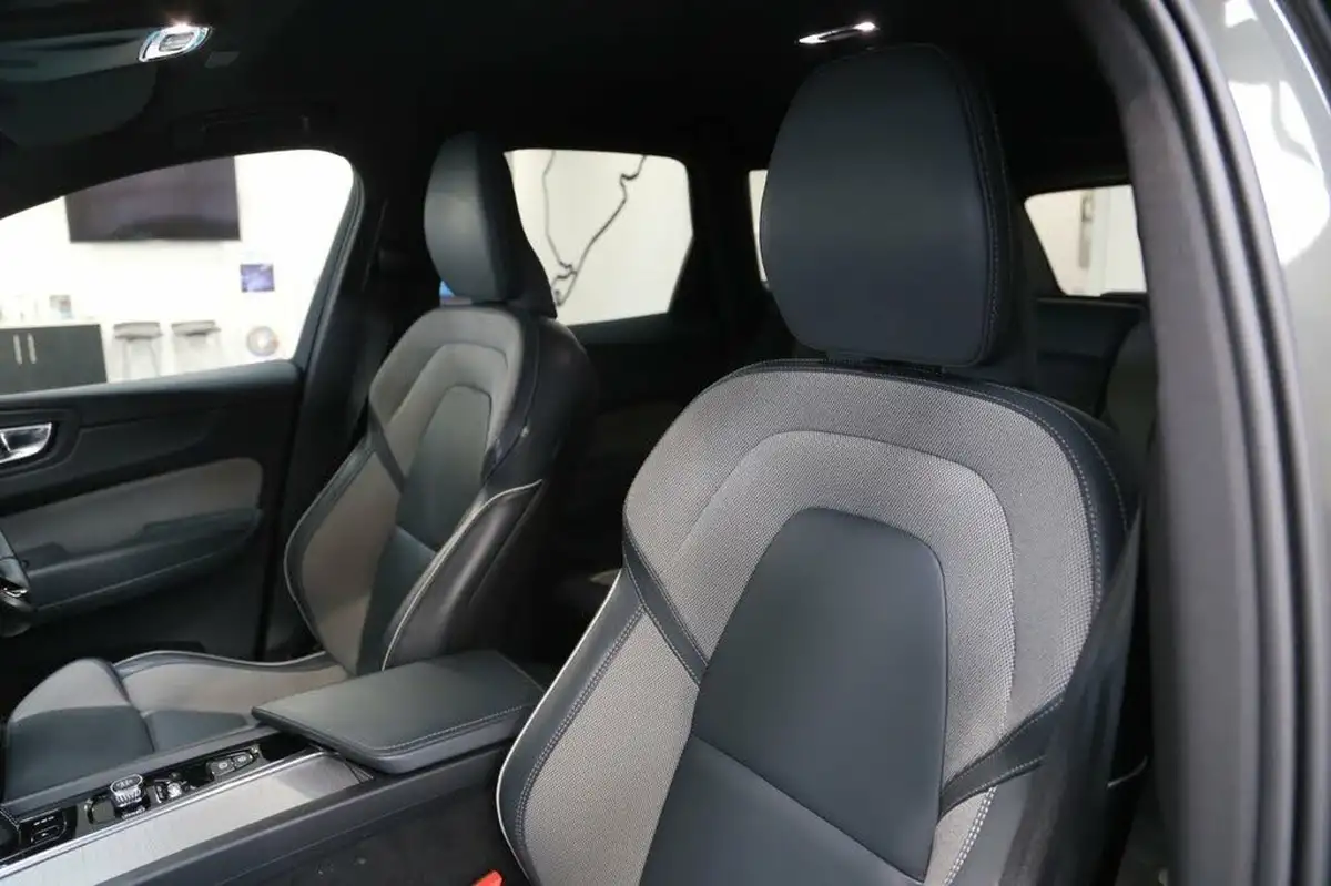 2021-volvo-xc60-20td-b4-r-design-awd-big-31