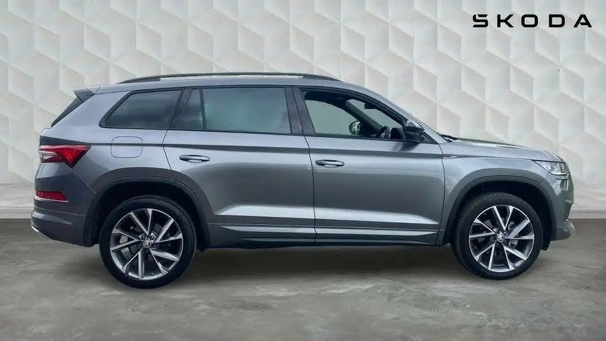 2024-skoda-kodiaq-15-tsi-sportline-150ps-7-act-big-3