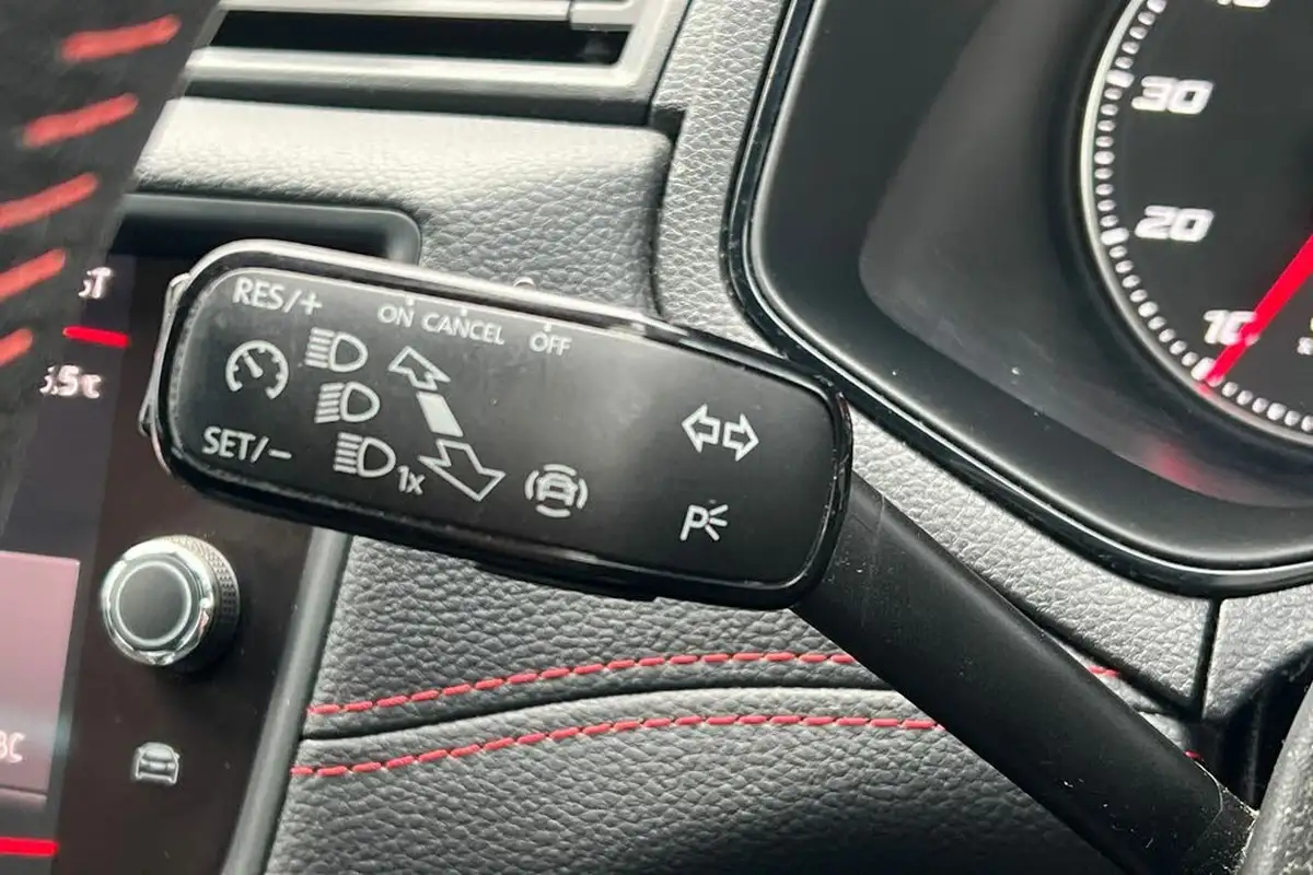 2020-seat-ibiza-10-tsi-fr-95ps-big-19
