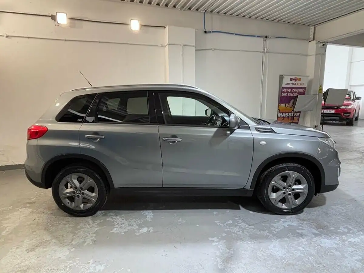 2017-suzuki-vitara-16-sz-t-big-8