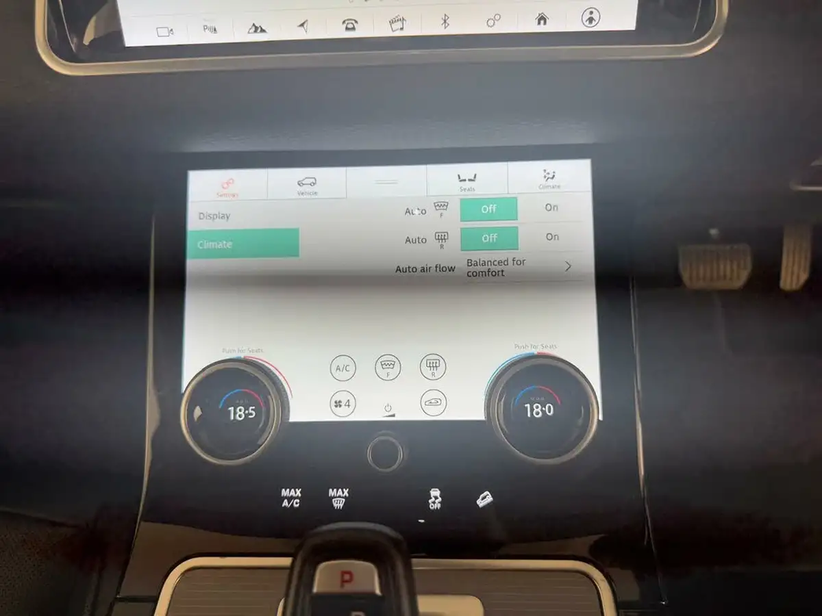 2019-land-rover-range-rover-evoque-20-p200-s-big-38