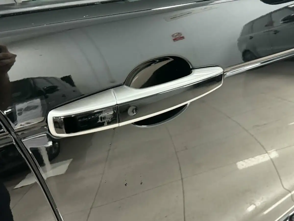 2019-land-rover-discovery-30-sd-v6-hse-luxury-big-24