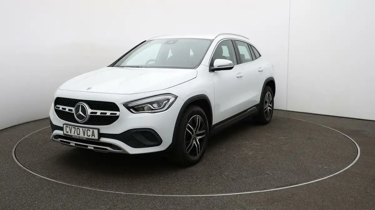 2020-mercedes-benz-gla-class-13-gla-200-sport-big-28