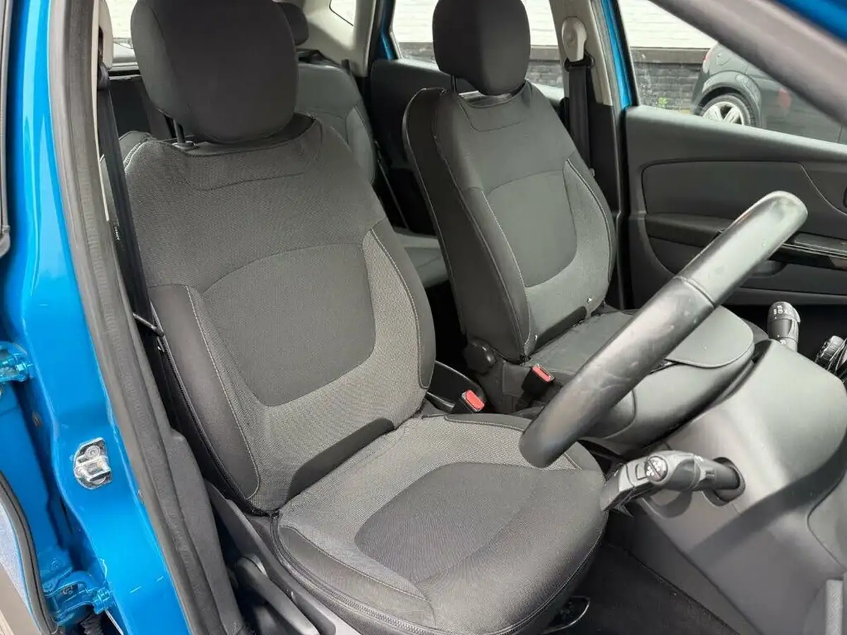 2014-renault-captur-15dci-dynamique-90bhp-energyss-big-7