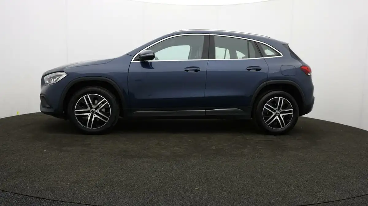 2023-mercedes-benz-gla-class-13-gla-200-sport-executive-station-wagon-big-62