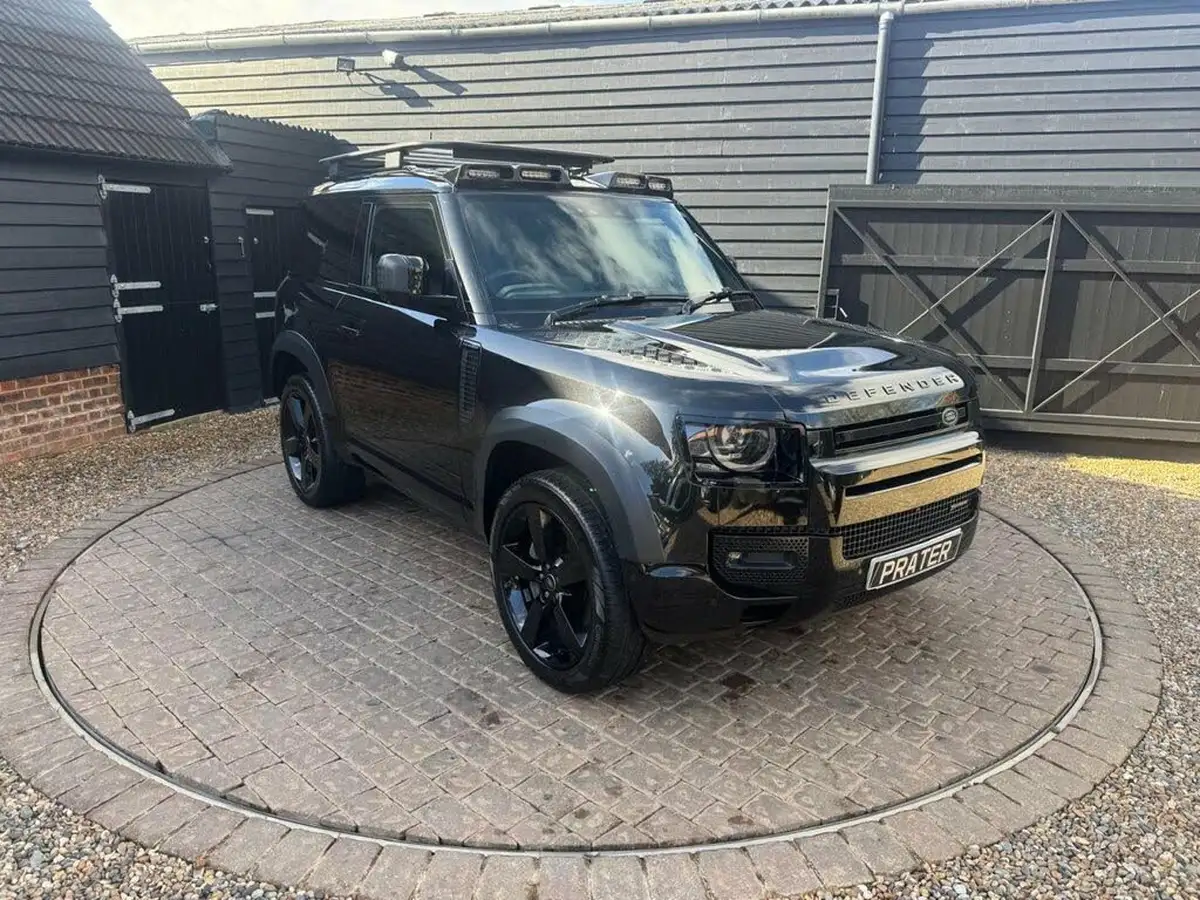 2022-land-rover-90-defender-30-d250-x-dynamic-se-big-23