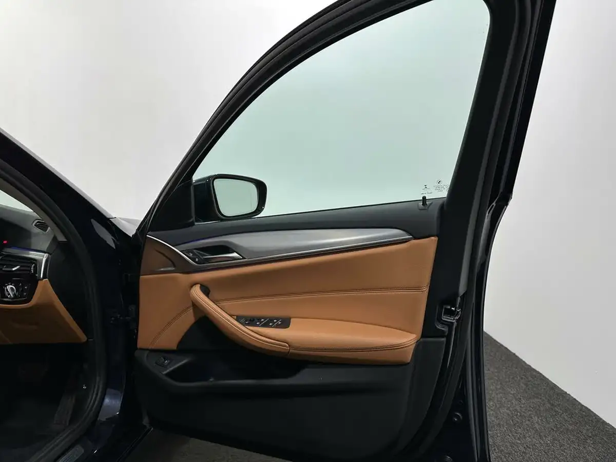 2018-bmw-5-series-20-520i-se-184bhp-touring-5d-big-30