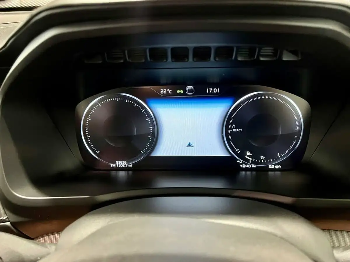 2017-volvo-xc90-20-t8-inscription-hybrid-auto-big-14
