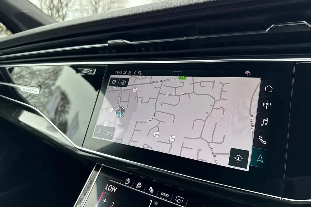 2023-audi-q7-30-50-tdi-black-edition-big-16