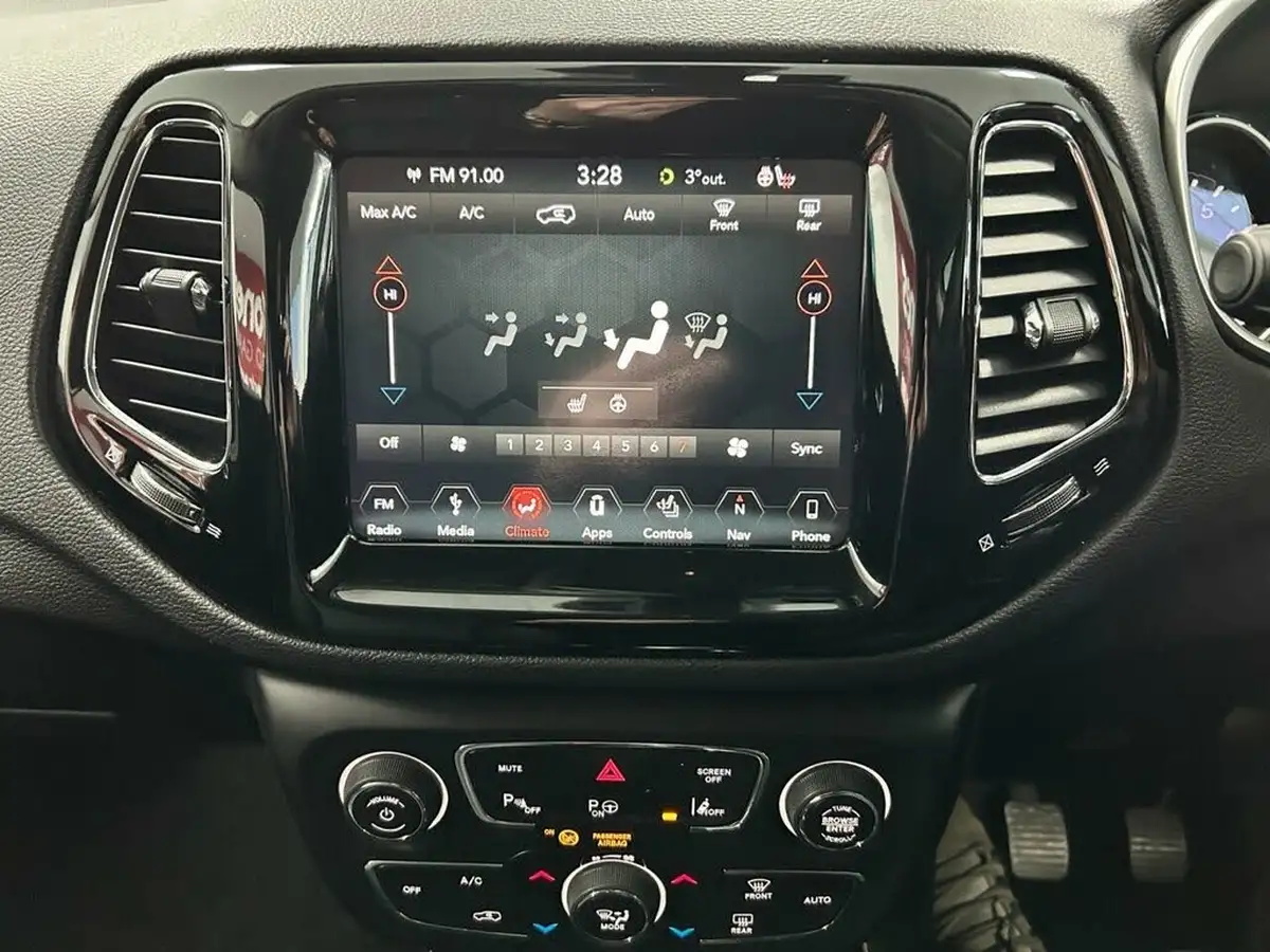 2019-jeep-compass-14-multiair-ii-limited-138bhp-big-32