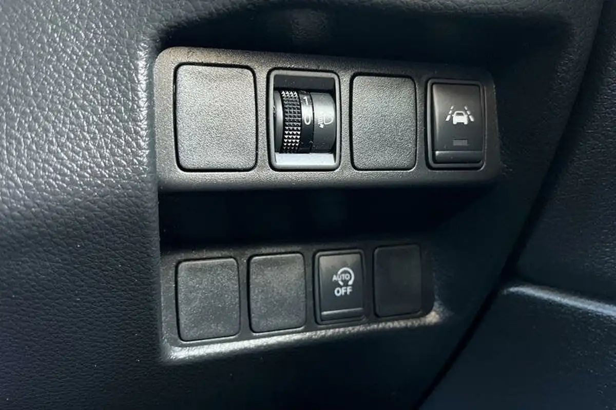 2019-nissan-qashqai-13-dig-t-n-connecta-160ps-big-23
