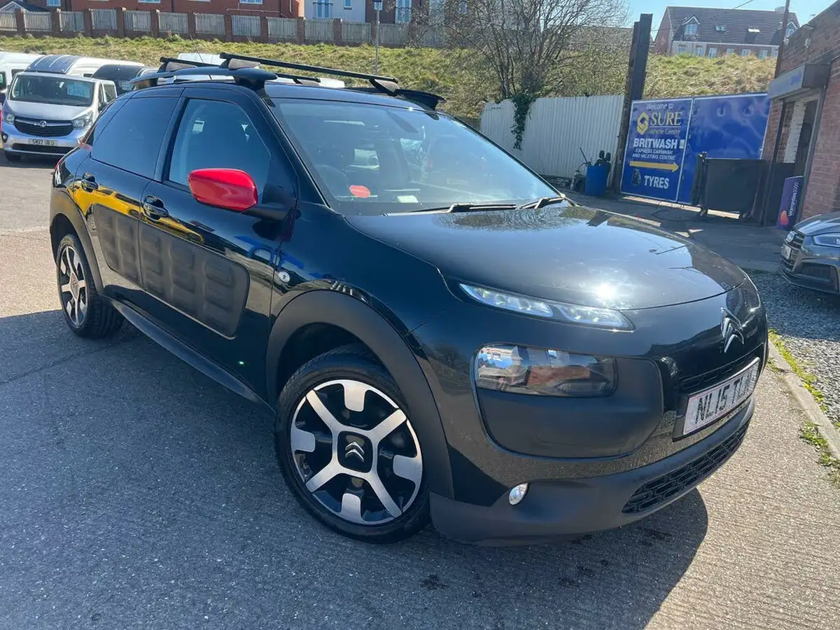 2015-citroen-c4-cactus-16bluehdi-flair-big-1