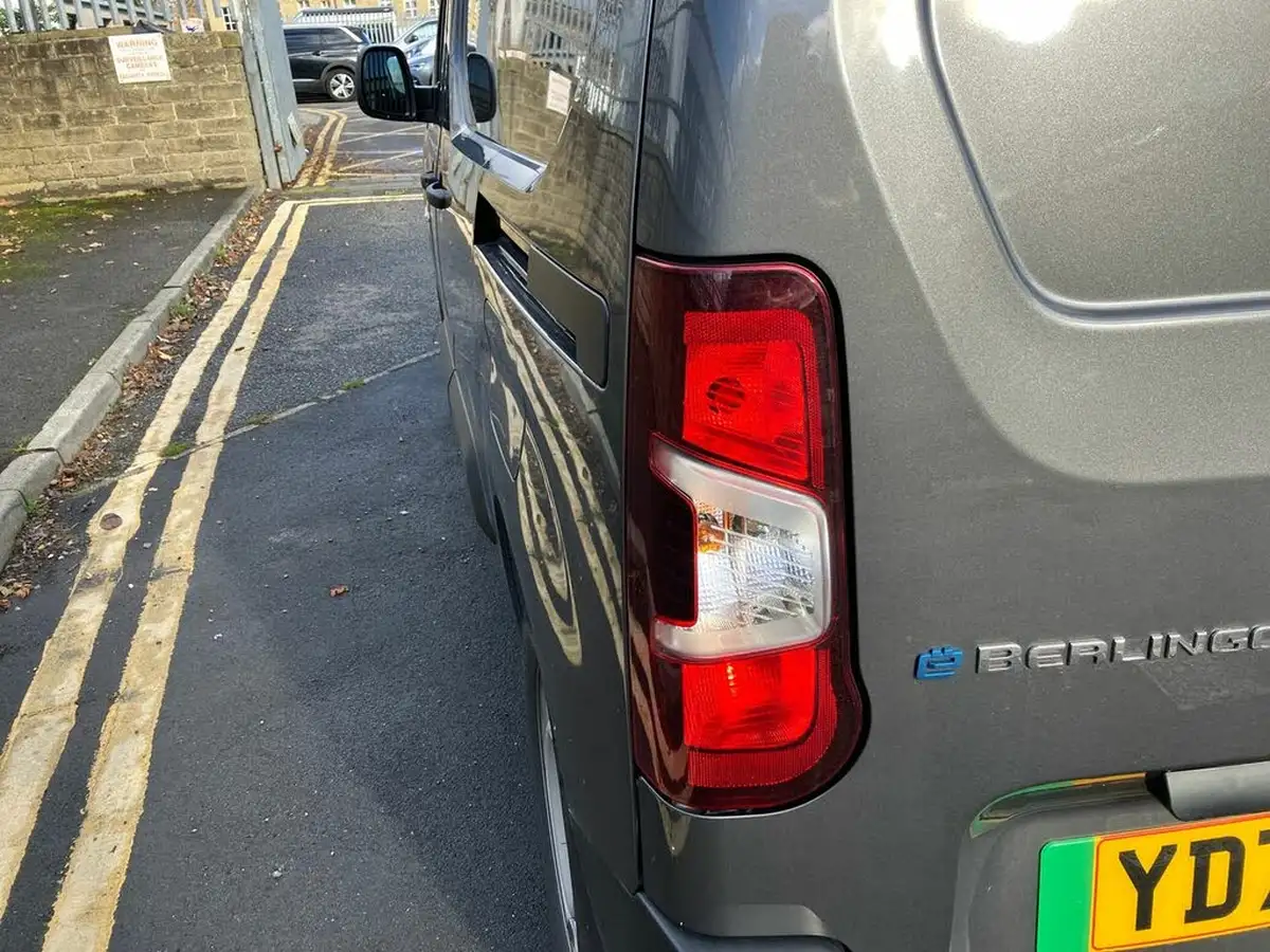 2024-citroen-berlingo-big-31