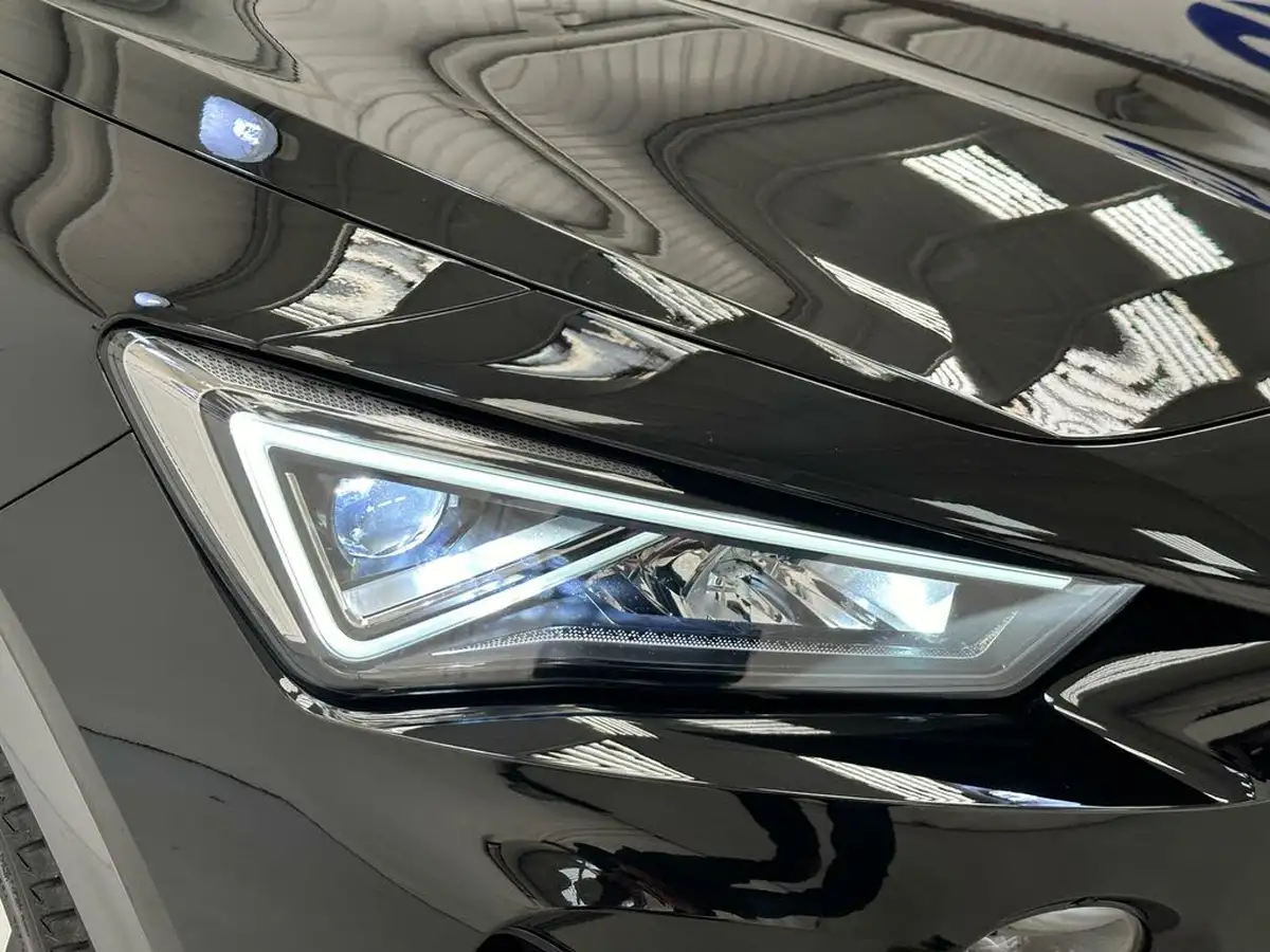 2024-cupra-formentor-14-e-hybrid-vz2-big-38