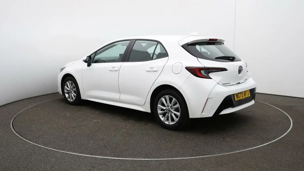 2023-toyota-corolla-18-vvt-i-icon-138bhp-hatchback-5d-big-56