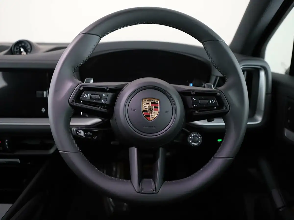 2024-porsche-cayenne-30-v6-e-hybrid-470ps-station-wagon-big-11