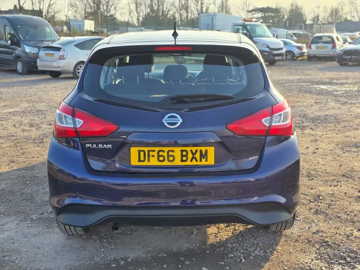2016-nissan-pulsar-12-dig-t-acenta-xtronic-big-13