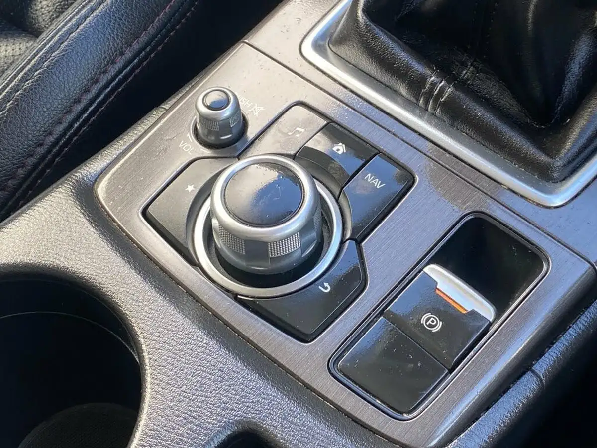 2016-mazda-cx-5-20-sport-nav-big-51