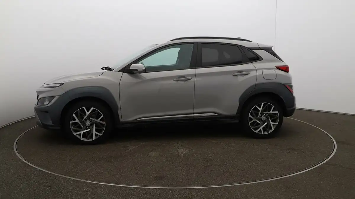 2022-hyundai-kona-16-gdi-premium-big-56