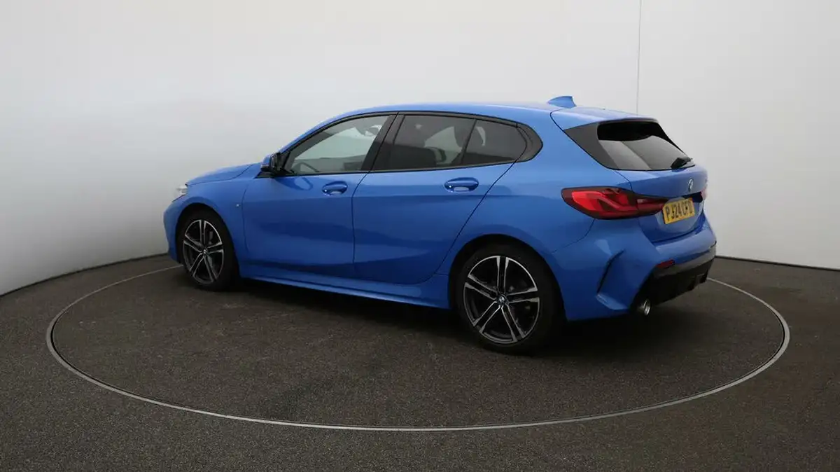 2024-bmw-1-series-15-118i-m-sport-lcp-dct-big-28