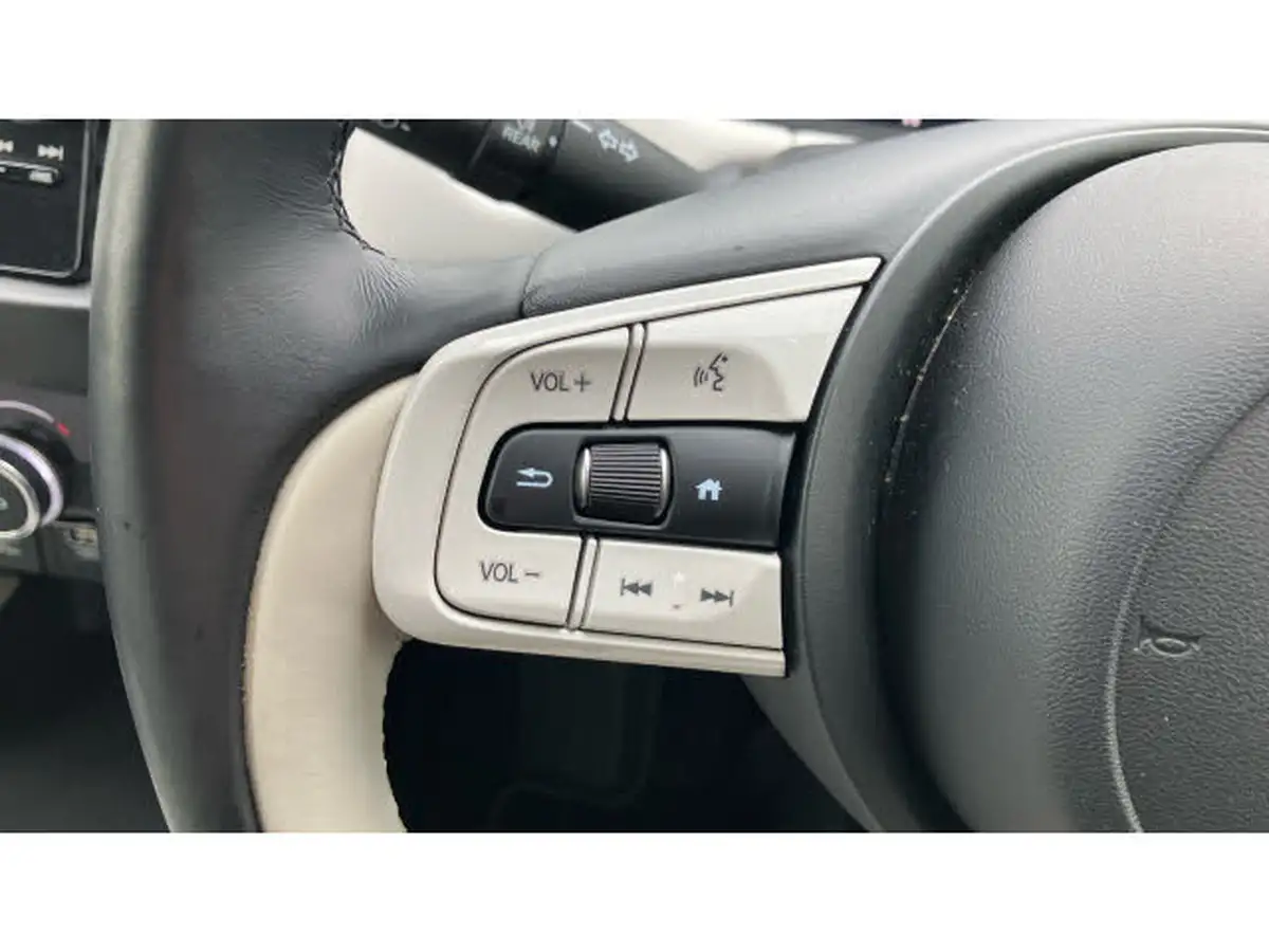 2022-honda-jazz-15-i-mmd-ex-107ps-big-17