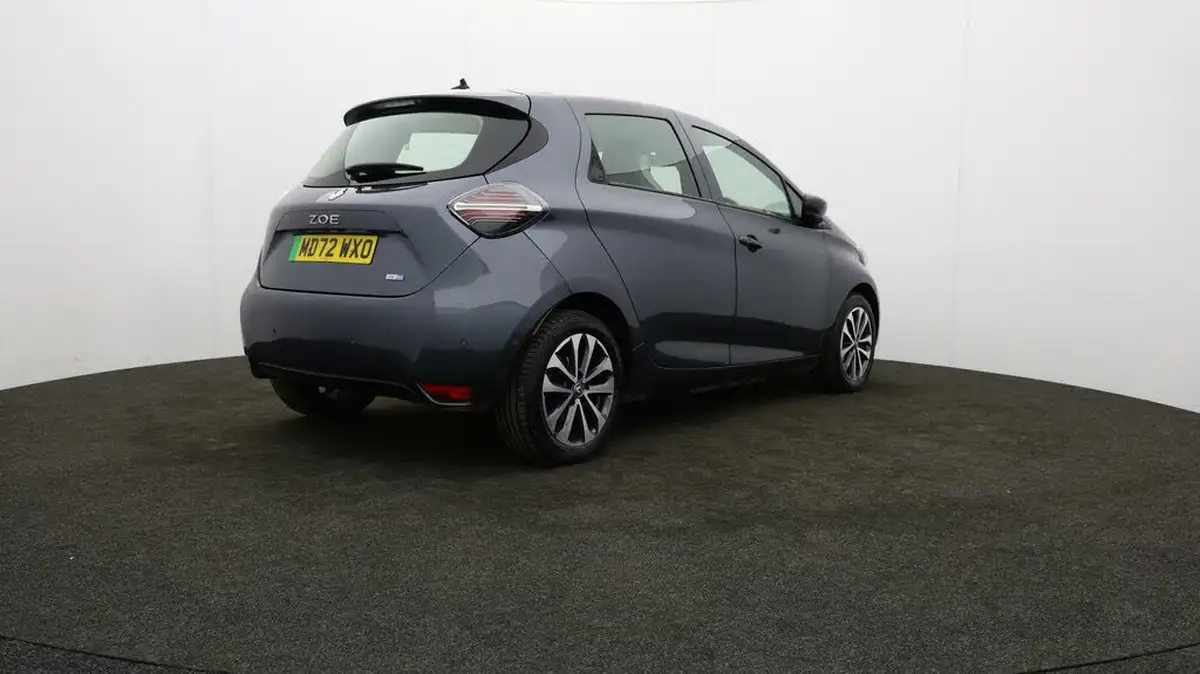 2022-renault-zoe-e-gt-big-77