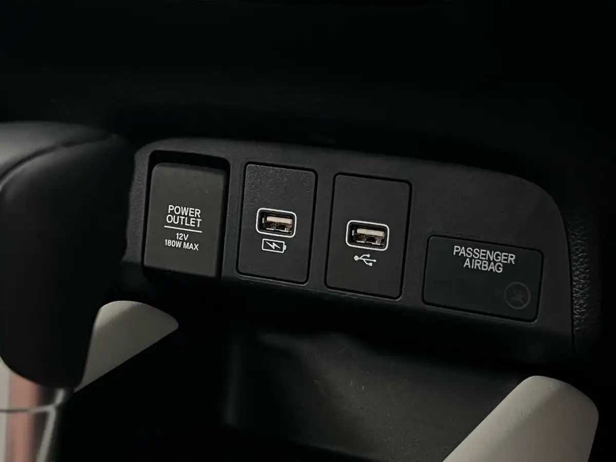2022-honda-jazz-15-i-mmd-ex-107ps-big-38