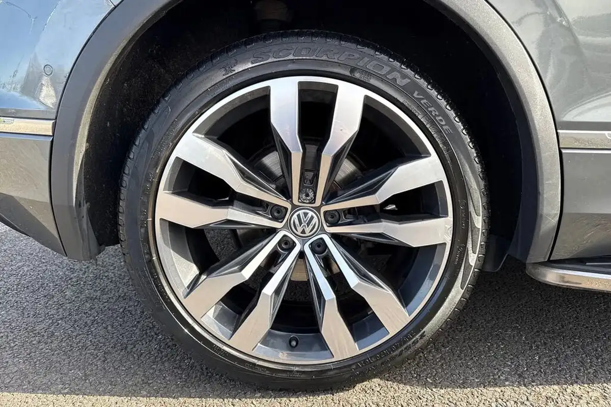 2020-volkswagen-tiguan-20-tsi-sel-190ps-big-10
