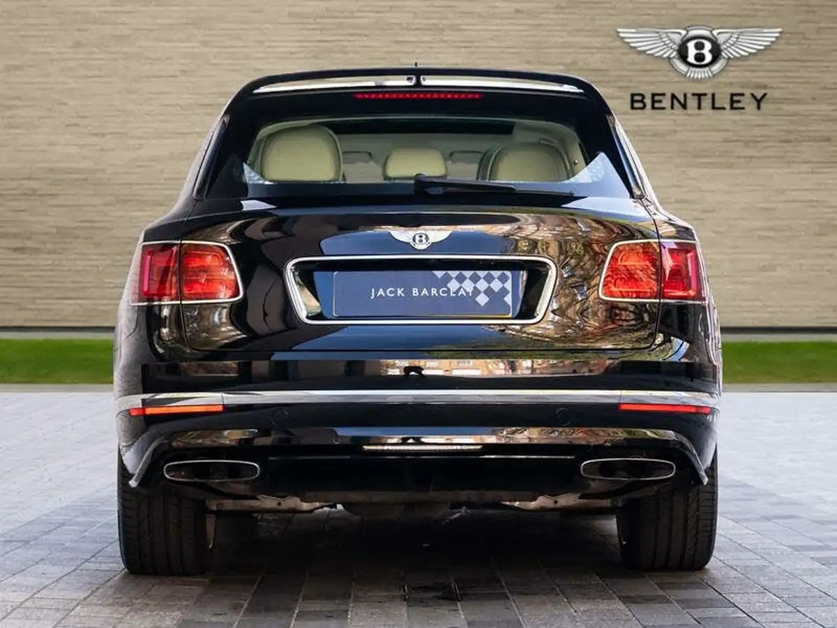 2019-bentley-bentayga-60-w12-speed-big-7